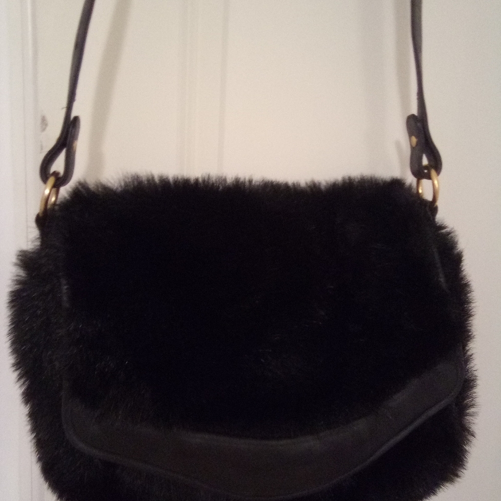 Final Sale‼️Sarian Leeds Boston Leather and Faux Fur Large Bag